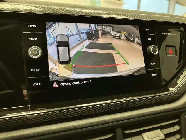 Volkswagen Taigo 1.0TSI/116PK Life DSG 2025 Benzine 17