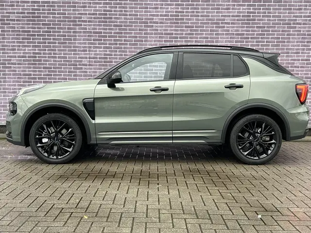 Lynk & Co 01 1.5 More 2025 Hybride Benzine 2