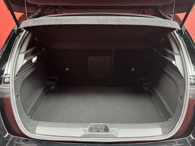 Opel Astra 1.2 Elegance 2022 Benzine 14