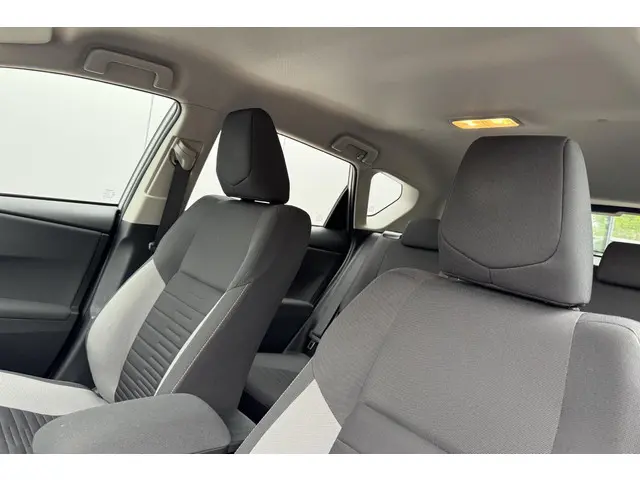Toyota Auris 1.3 Aspiration 2017 Benzine 13