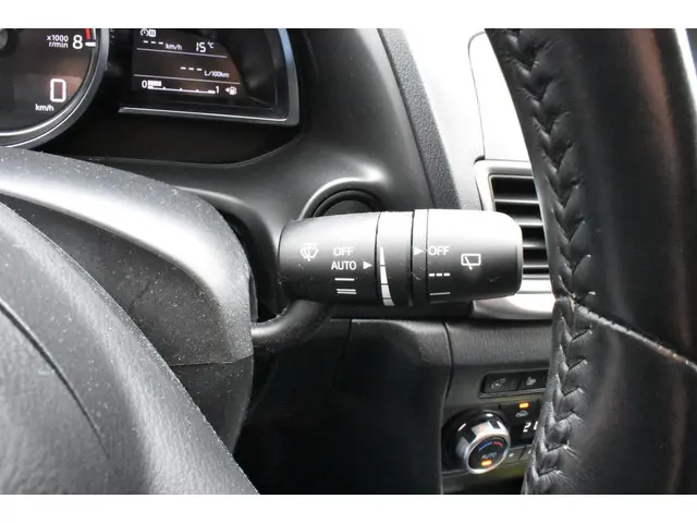 Mazda 3 2.0 SkyActiv-G 120 SkyLease+ 2017 Benzine 28