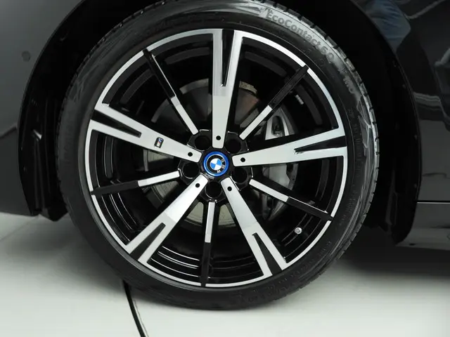 BMW i5 Sedan eDrive40 84 kWh 2024 Elektrisch 46