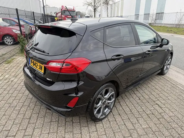 Ford Fiesta 1.0 EcoB.Hy. ST-L.X 2020 Benzine 3