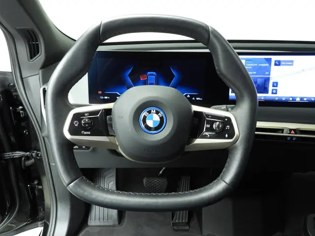 BMW iX M60 2023 Elektrisch 10