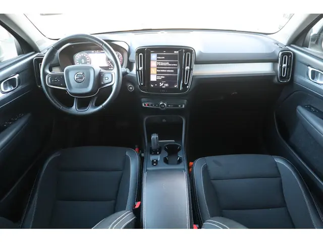 Volvo XC40 T4 Momentum 2019 Benzine 14