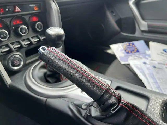 Subaru BRZ 2.0 Sport Executive 2012 Benzine 18