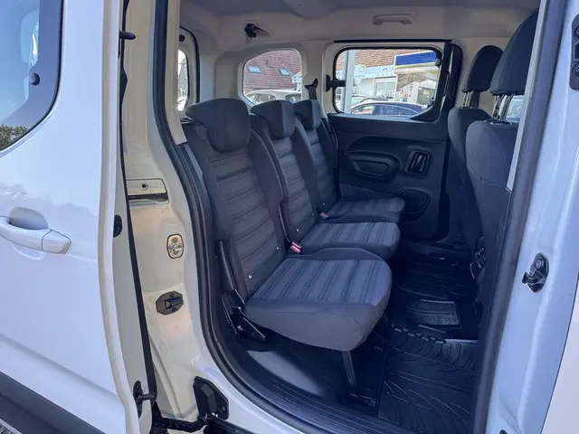 Opel Combo Tour 1.2 Turbo L1H1 Edition 2019 Benzine 16