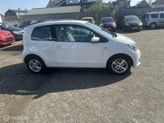 SEAT Mii 1.0 Style Chic 2013 Benzine 5