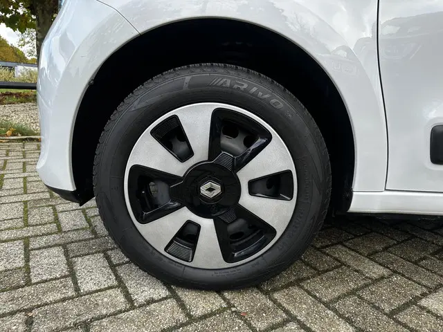 Renault Twingo 1.0 SCe Collection 2019 Benzine 17