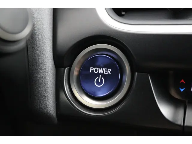 Lexus UX 250h Business Line 2022 Hybride Benzine 40