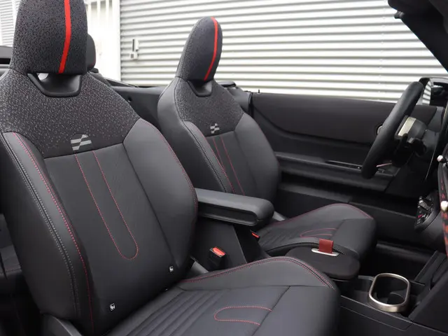 MINI Cooper Cabrio C 2025 Benzine 13