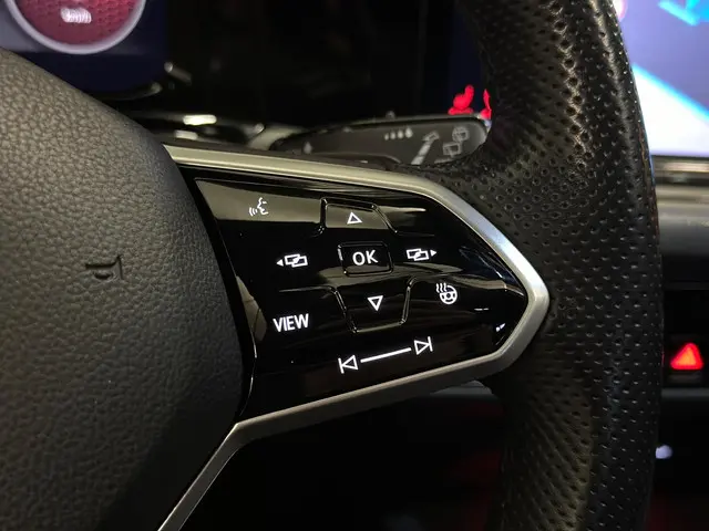 Volkswagen Golf 2.0 TSI GTI|PANO|FULL OPTION 2020 Benzine 20