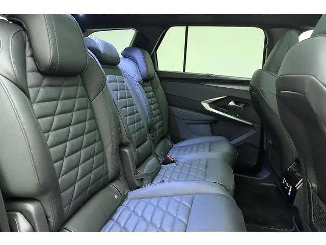 Peugeot 5008 1.6 Plug-in Hybrid GT 2025 Hybride Benzine 18