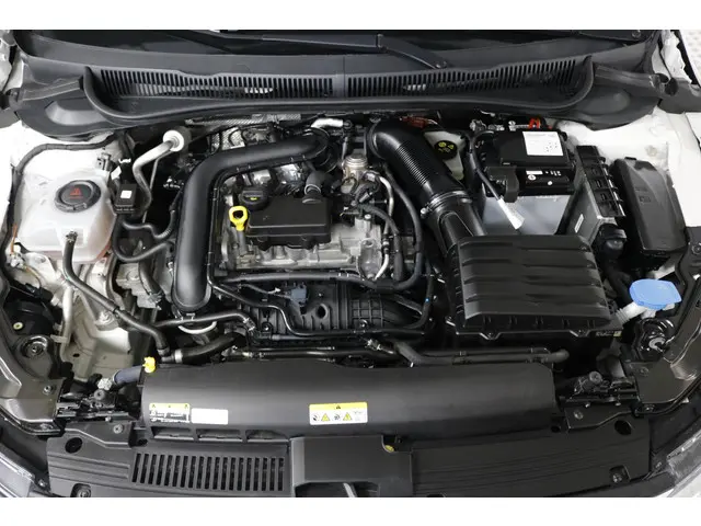 Volkswagen Polo 1.0 TSI Life 2023 Benzine 33