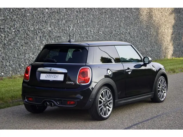 MINI Cooper S 3