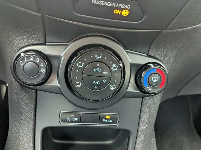 Ford Fiesta 1.0 Style Ultimate 2017 Benzine 14