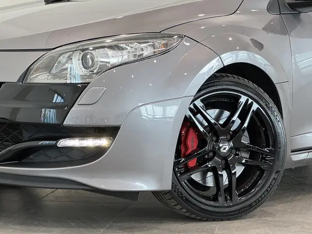 Renault Mégane Coupé 2.0 Turbo 250 RS 2012 Benzine 12