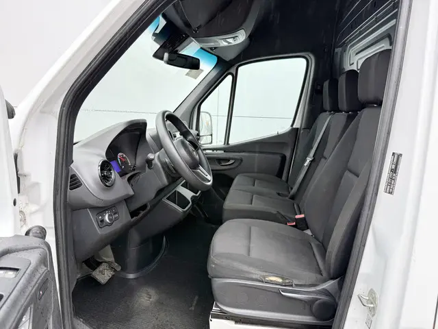 Mercedes-Benz eSprinter 312 2022 Elektrisch 7
