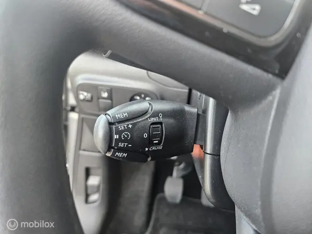 Citroën C3 1.2 PureTech Business 2020 Benzine 15