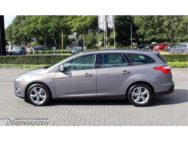 Ford Focus Wagon 1.0 EcoBoost Edition 2014 Benzine 8