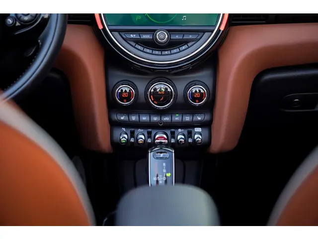 MINI Cooper S Cabrio Mini 2.0 Hammersmith 2021 Benzine 39