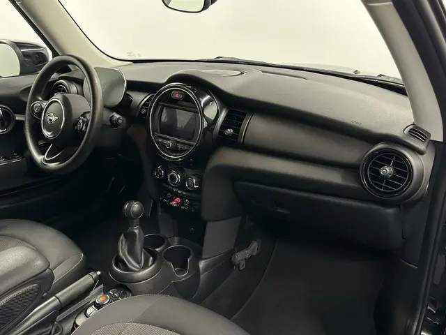MINI One Mini 1.5 First CRUISE LM 45000 KM 2021 Benzine 13