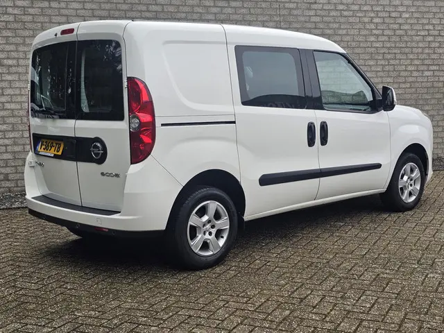 Opel Combo 1.3 CDTi L1H1 Sport Airco/Ccr/Pdc/Lmv 2018 Diesel 5