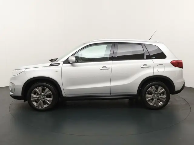 Suzuki Vitara 1.0 Boosterjet Select 2019 Benzine 2