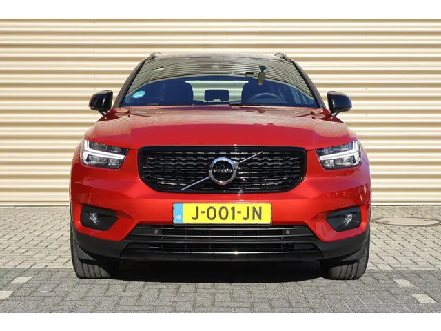 Volvo XC40 1.5 T3 R-Design 2020 Benzine 9