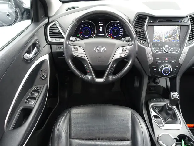 Hyundai Santa Fe 2.4i GDI i-Catcher- 2013 Benzine 6