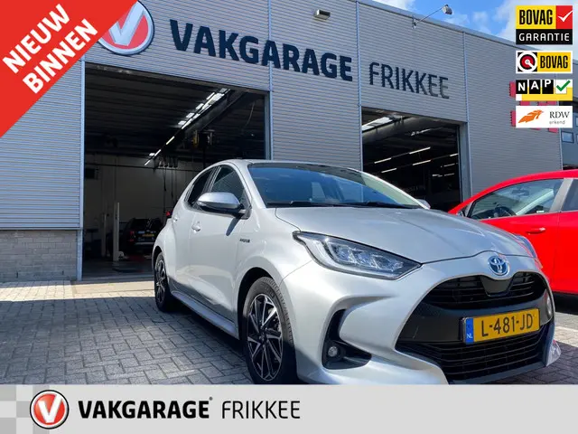 Toyota Yaris 1.5 Hybrid Dynamic 2021 Hybride Benzine
