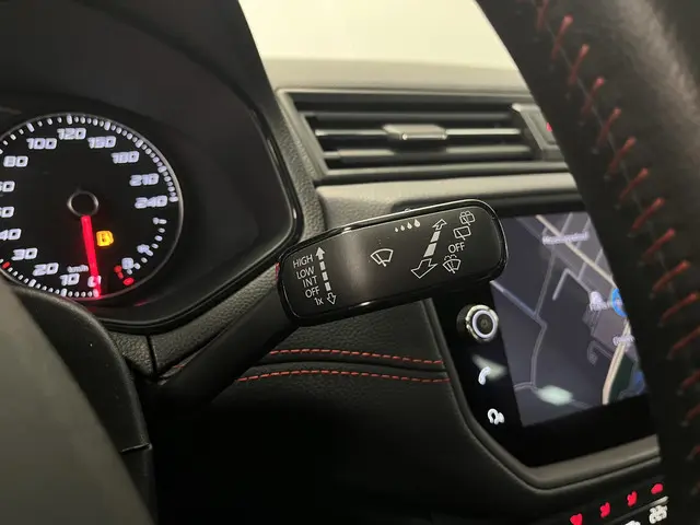 SEAT Ibiza 1.0 TSI FR Business Intense 2020 Benzine 28