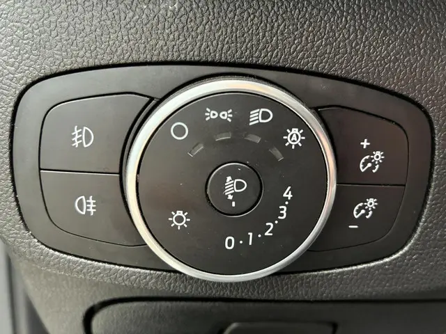 Ford Focus Wagon HELAAS VERKOCHT!!! 2019 Benzine 45