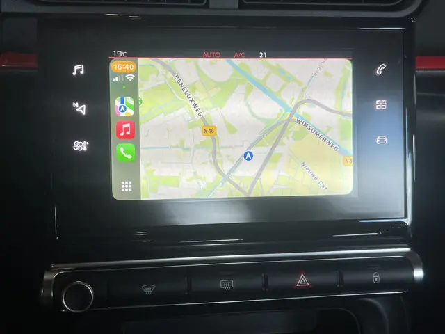 Citroën C3 1.2 82 pk Shine 2018 Benzine 19