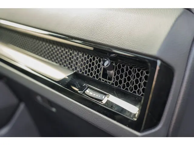 Honda CR-V 2.0i e:PHEV ADVANCE TECH 2024 Hybride Benzine 47