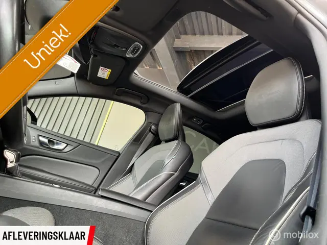 Volvo S60 2.0 T5 R-Design 2020 Benzine 10