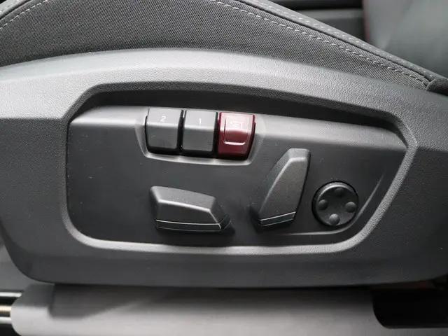 MINI Countryman C 2025 Benzine 14