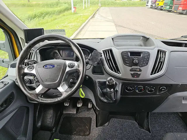 Ford Transit 2.0 2017 Diesel 8