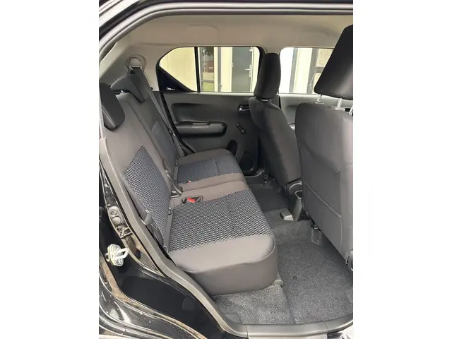 Suzuki Ignis 1.2 Smart Hybrid Select 2024 Benzine 17