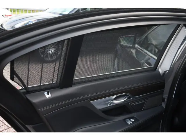 BMW 7 Serie M760Li xDrive 2019 Benzine 62