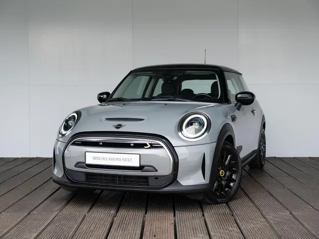 MINI Electric 3-deurs 2022 Elektrisch 38