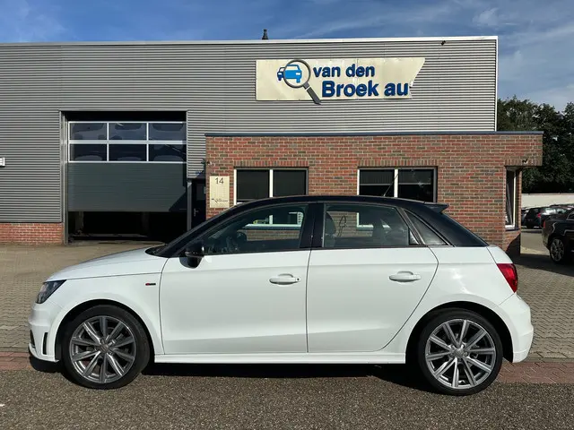 Audi A1 Sportback 1.2 TFSI Admired 2013 Benzine 21