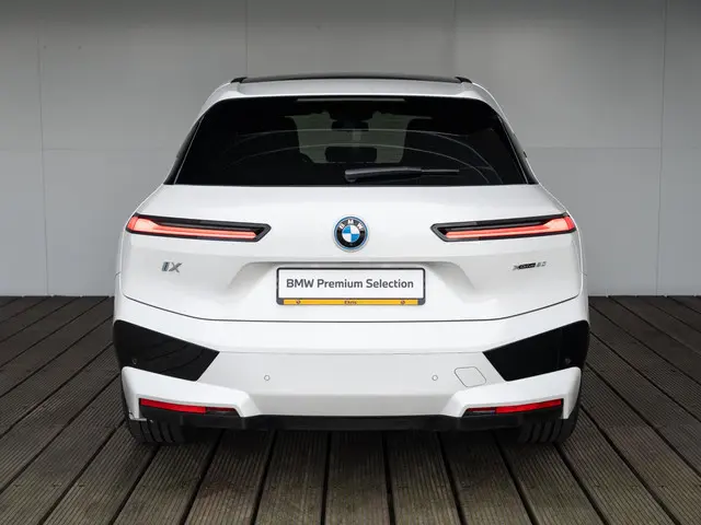 BMW iX xDrive50 2023 Elektrisch 5