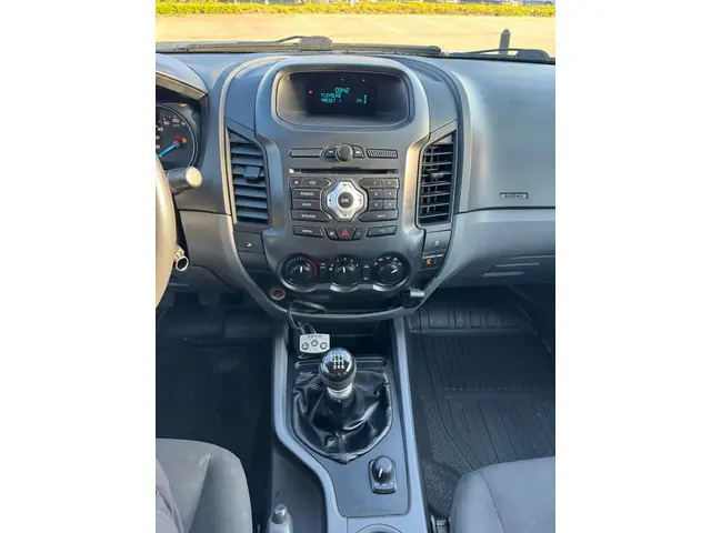 Ford Ranger 2.2 TDCi XL Super Cab. 4X4 2016 Diesel 5