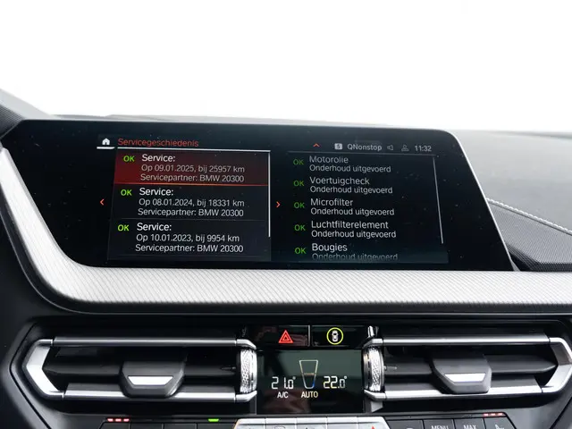 BMW 1 Serie 5-deurs 2021 Benzine 35