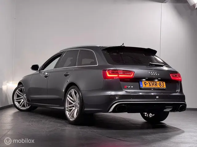 Audi RS6 Avant 4.0 TFSI RS 6 quattro 2014 Benzine 43