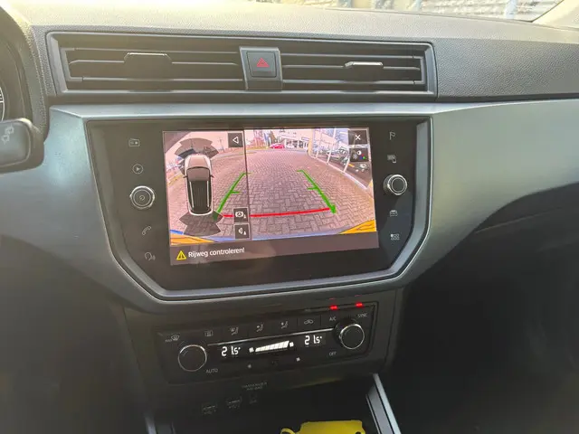 SEAT Arona 1.0 TSI Style Business Intense 2019 Benzine 8