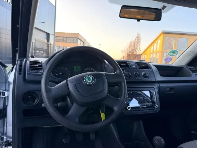 Škoda Fabia Combi 1.2 TSI Arctic 2013 Benzine 12