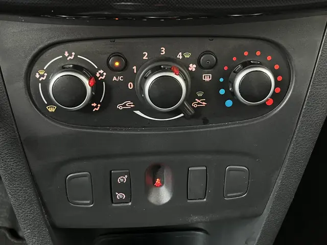 Dacia Logan MCV 0.9 TCe Bi-Fuel Laureate 2019 LPG/Gas 13