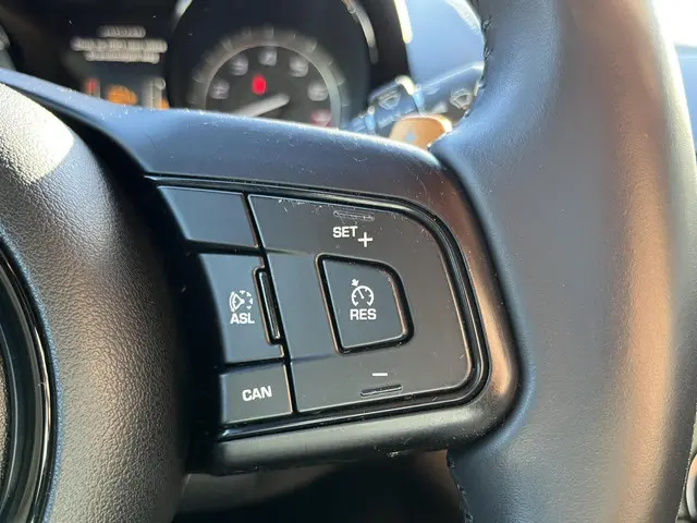 Jaguar F-Type 3.0 V6 S Convertible 2013 Benzine 24